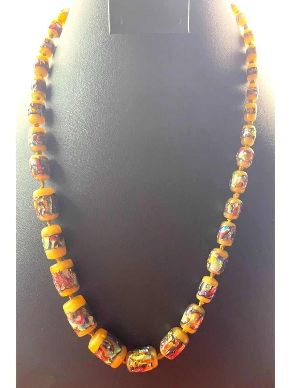 Vintage 1930s Italian Murano Yellow Glass Foil Beaded Necklace Art Nouveau Jewel - Picture 8 of 16